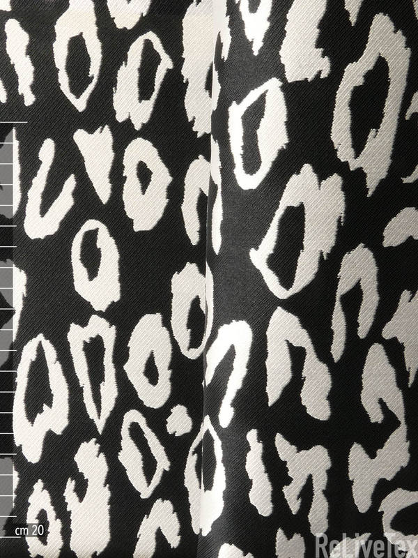 24/001/39527/001J